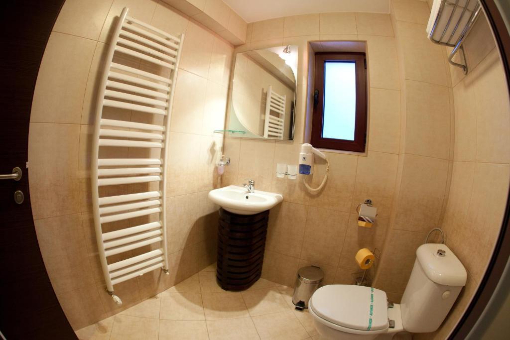 Carpatic Hotel Predeal Ruang foto