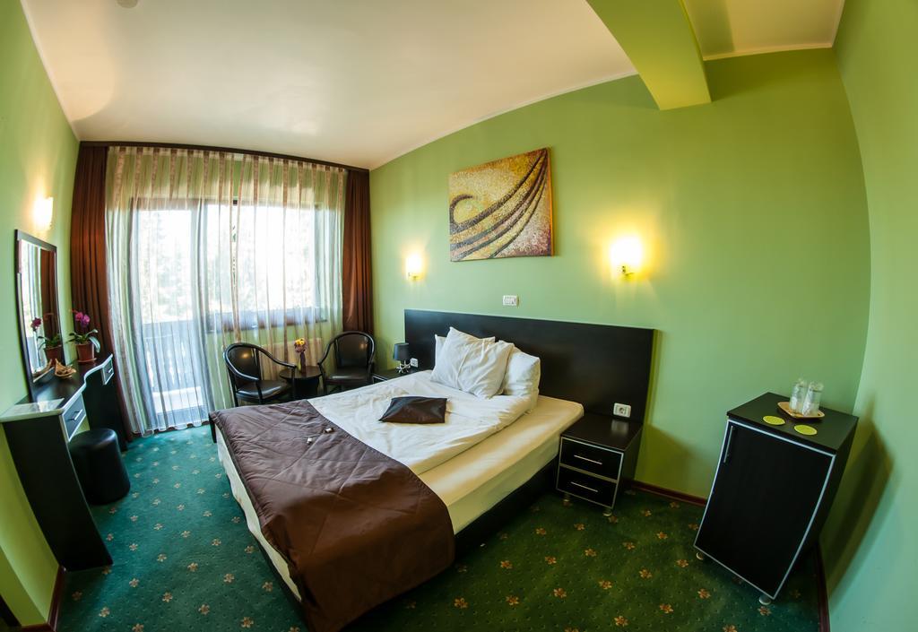 Carpatic Hotel Predeal Ruang foto